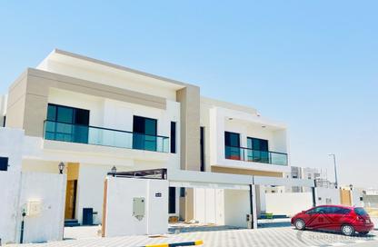 Villa - 5 Bedrooms - 7 Bathrooms for rent in Hoshi - Al Badie - Sharjah