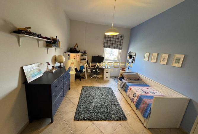 70694411 - Property Image 2