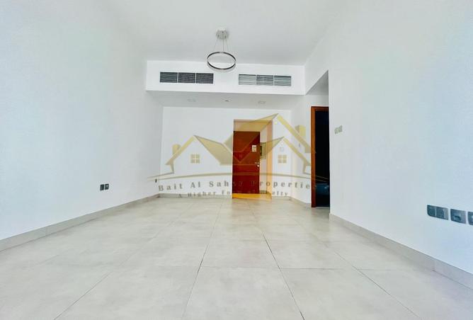 114172695 - Property Image 2