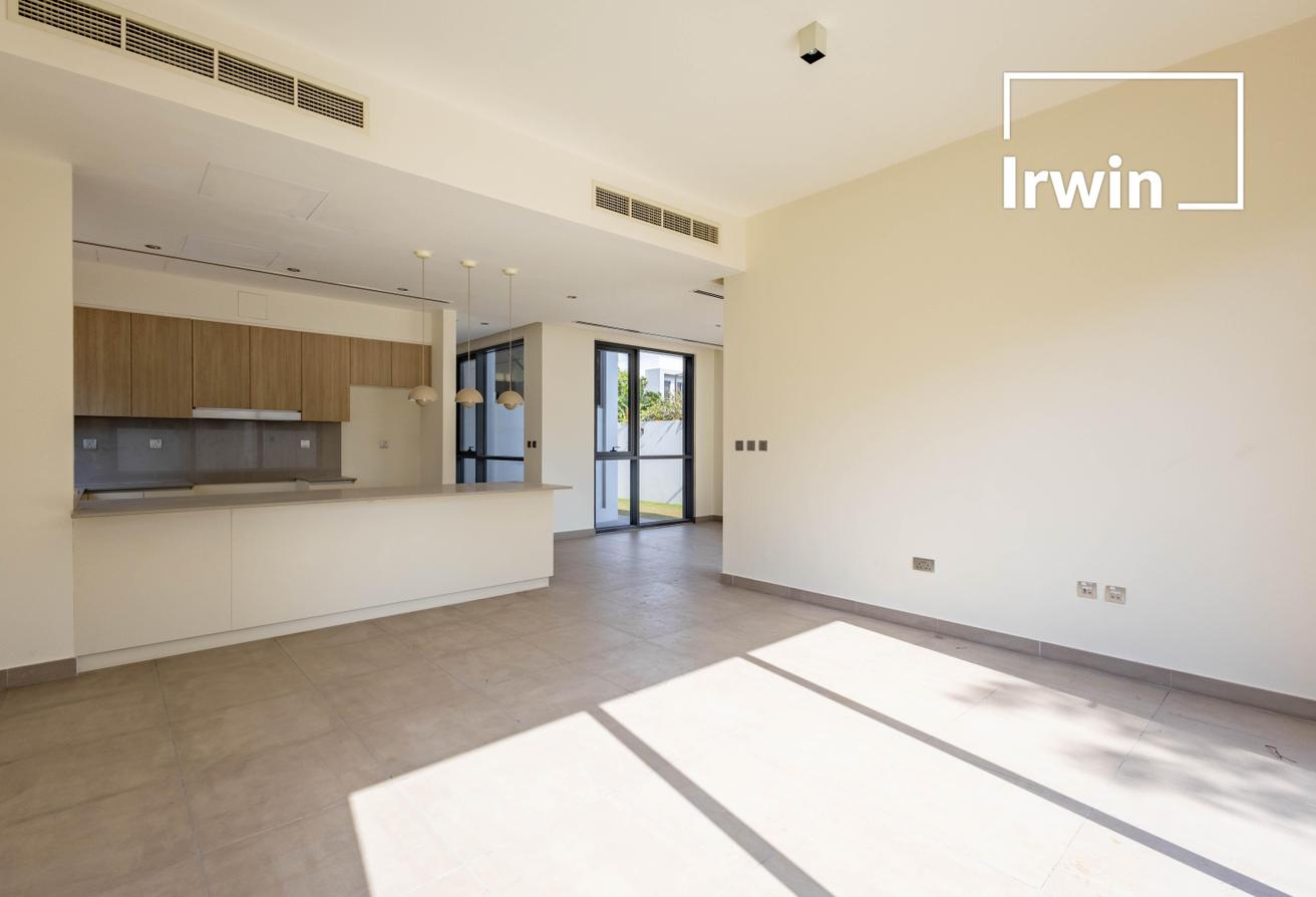 View Today I Big Plot l Unfurnished photo 6