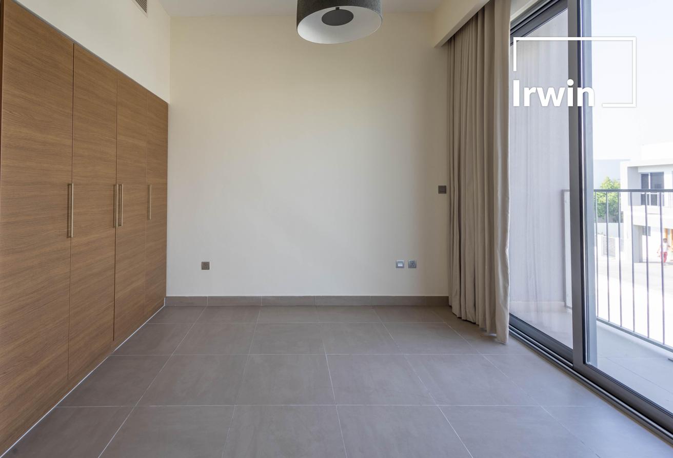 View Today I Big Plot l Unfurnished photo 15