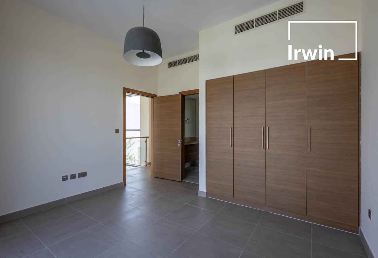 View Today I Big Plot l Unfurnished photo 14