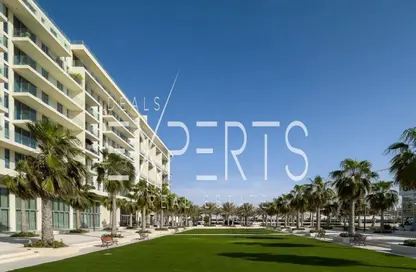 شقة - 2 غرف نوم - 4 حمامات للايجار في ممشى السعديات - منطقة السعديات الثقافية - جزيرة السعديات - أبوظبي