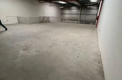 Warehouse - Studio - 1 Bathroom for rent in Industrial Area 18 - Sharjah Industrial Area - Sharjah