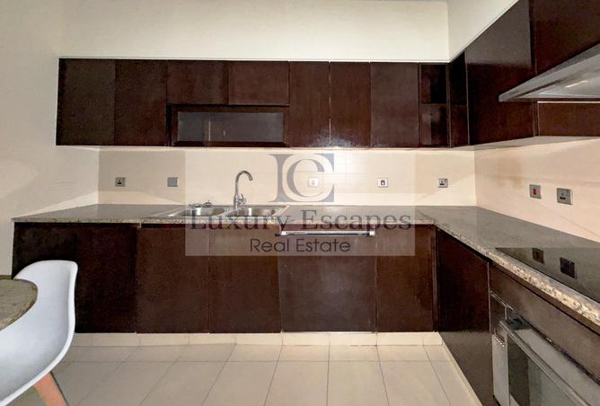 122904038 - Property Image 3