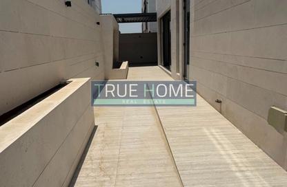 Villa - 5 - 6 for sale in Al Hooshi Villas - Hoshi - Al Badie - Sharjah