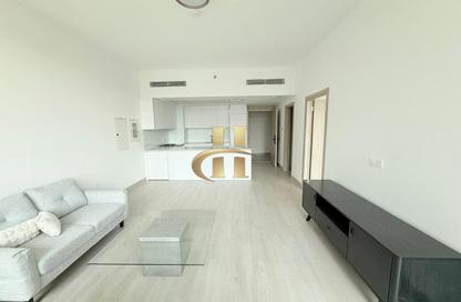 Apartment - 1 - 2 for rent in Luma Park Views - District 14 - Jumeirah Village Circle - Dubai
