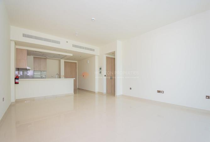 82348781 - Property Image 3