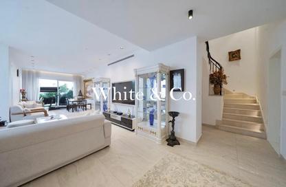Townhouse - 3 Bedrooms - 3 Bathrooms for sale in Springs 10 - The Springs - Dubai Townhouse - 3 Bedrooms - 3 Bathrooms for sale in Springs 10 - The Springs - Dubai