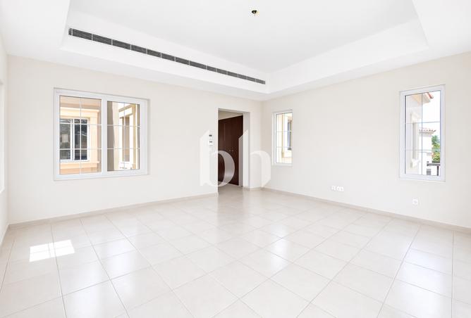 65150483 - Property Main Image