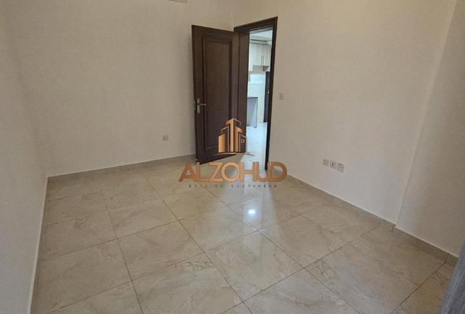 2PAq6ILltGi - Property Image 3