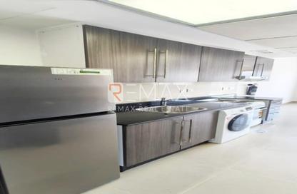 Apartment - Studio - 1 Bathroom for rent in Tower 23 - Al Reef Downtown - Al Reef - Abu Dhabi