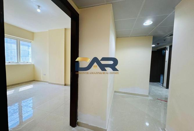 127482109 - Property Image 2