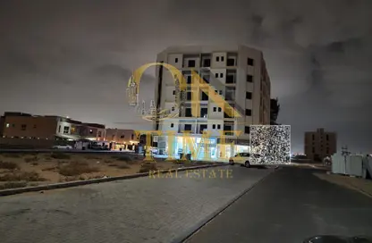 عمارة بالكامل - 8 غرف نوم - 8 حمامات للبيع في تلال عجمان - العالية - عجمان