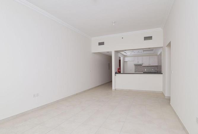 71910403 - Property Image 3