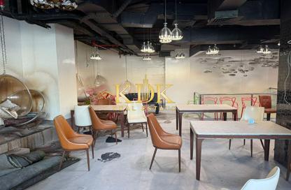 Retail - Studio for rent in Bay Central 3 - Dubai Marina - Dubai