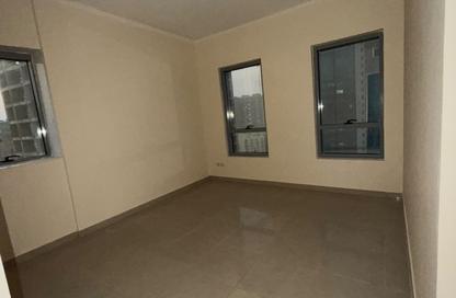 Apartment - 2 - 3 for rent in Capital Tower - Al Majaz - Sharjah