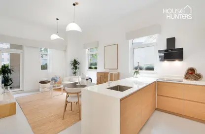 شقة - 2 غرف نوم - 2 حمامات للايجار في نورتون كورت 4 - قاعة نورتون - موتور سيتي - دبي شقة - 2 غرف نوم - 2 حمامات للايجار في نورتون كورت 4 - قاعة نورتون - موتور سيتي - دبي