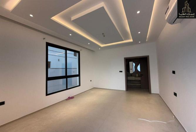 65184352 - Property Image 3