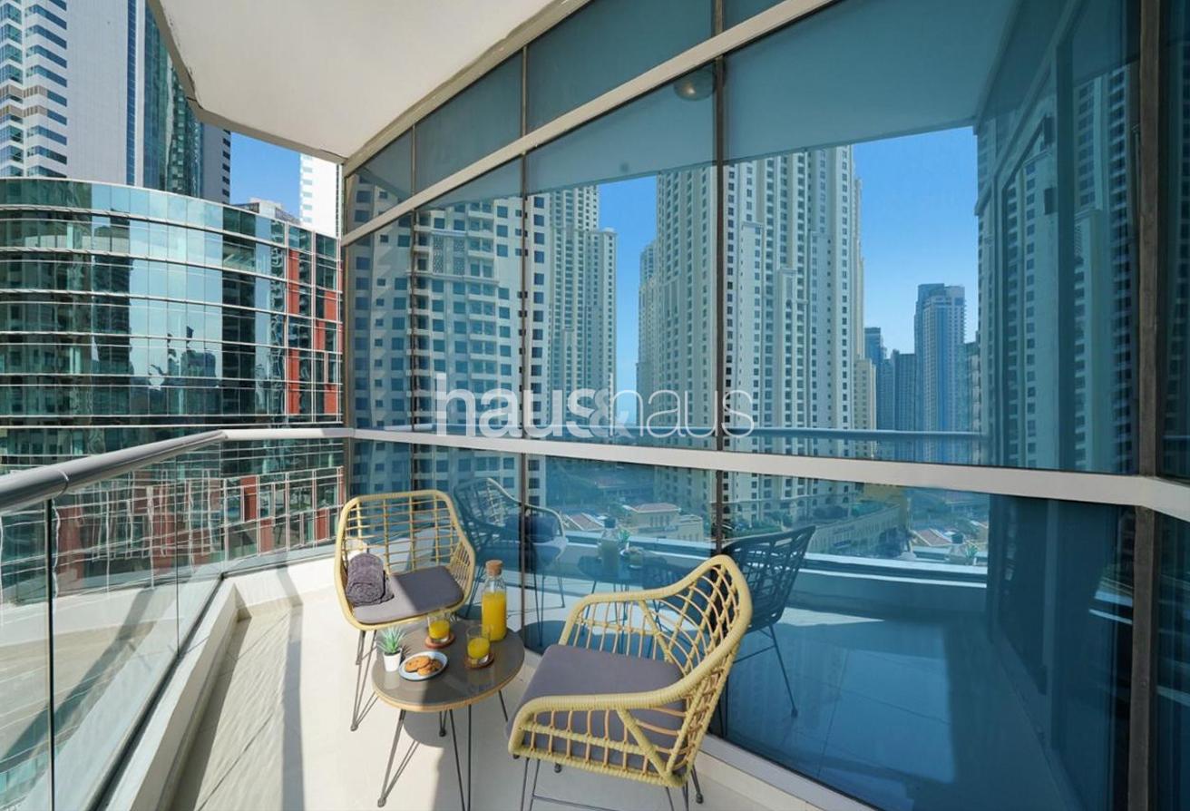 Fully Upgraded | Studio | Furnished photo 6