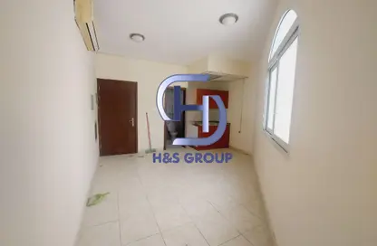 Apartment - Studio - 1 Bathroom for rent in Fire Station Road - Muwaileh - Sharjah