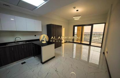 Apartment - Studio - 1 Bathroom for rent in Rukan Tower A - Rukan Tower - Rukan - Dubai Apartment - Studio - 1 Bathroom for rent in Rukan Tower A - Rukan Tower - Rukan - Dubai