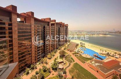 Apartment - 1 Bedroom - 2 Bathrooms for rent in Amber - Tiara Residences - Palm Jumeirah - Dubai