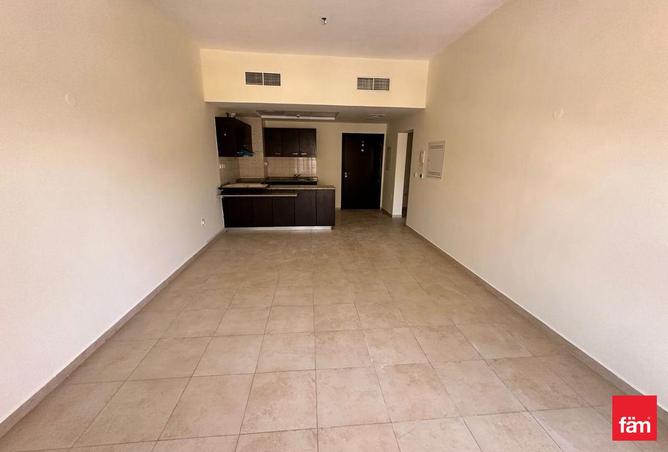 100403274 - Property Image 3