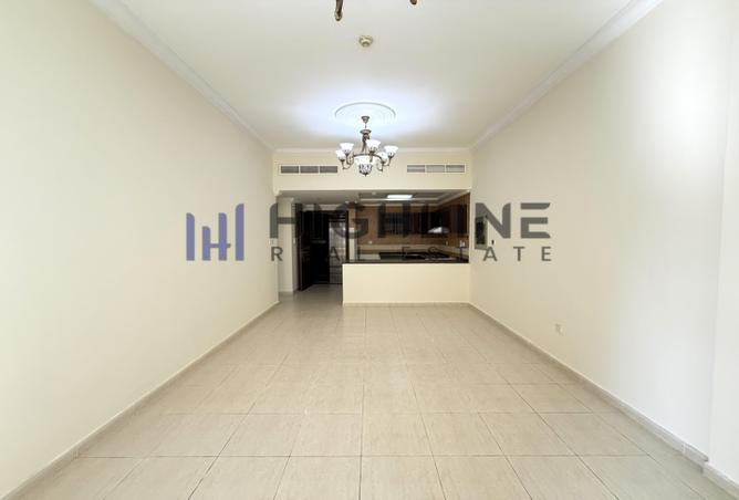 127012011 - Property Image 3