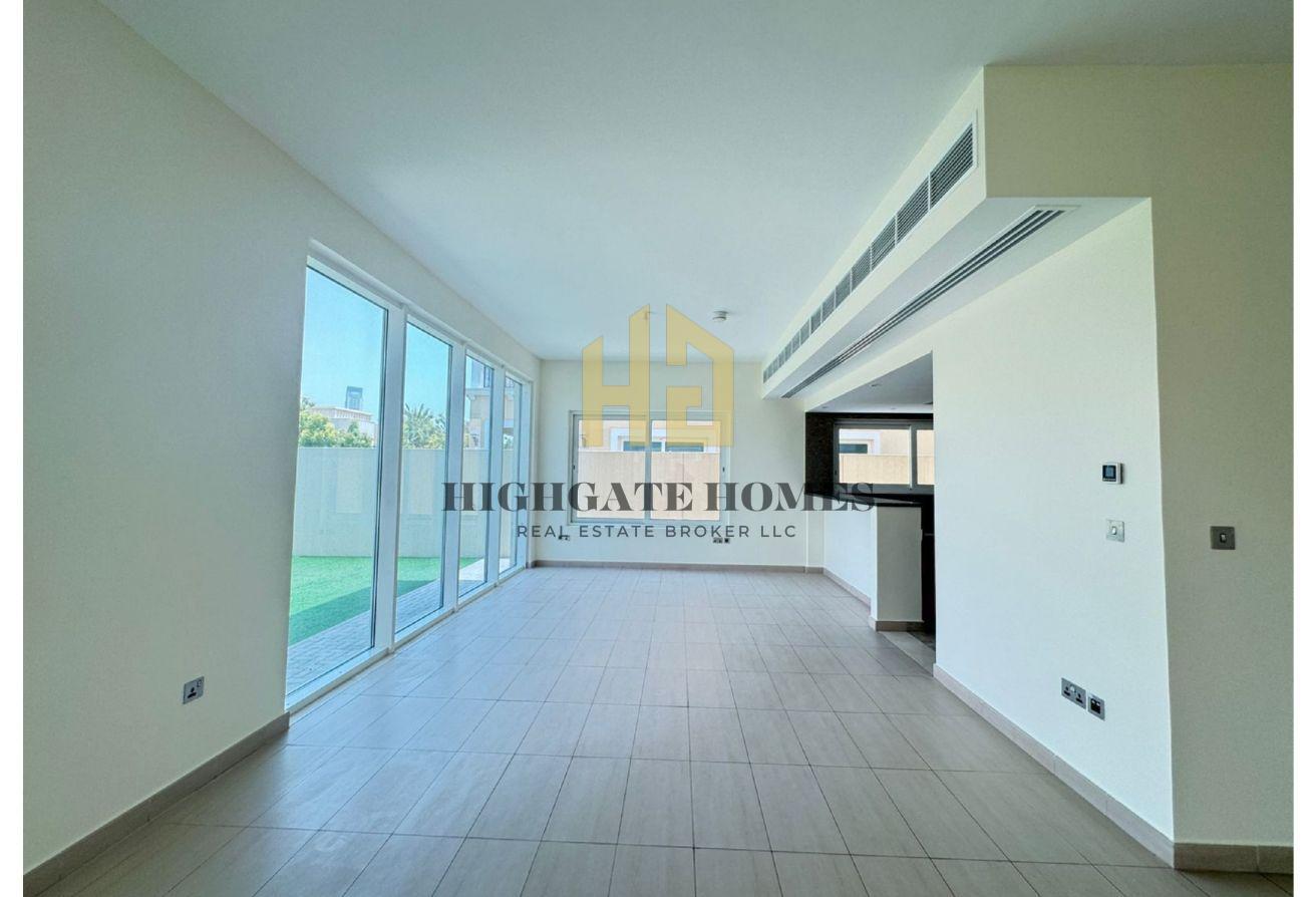 Multiple Cheque Options Available | Vacant Soon photo 2