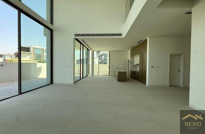 Villa - 4 Bedrooms - 5 Bathrooms for rent in Nad Al Sheba Gardens 2 - Nad Al Sheba Gardens - Nad Al Sheba 1 - Nad Al Sheba - Dubai Villa - 4 Bedrooms - 5 Bathrooms for rent in Nad Al Sheba Gardens 2 - Nad Al Sheba Gardens - Nad Al Sheba 1 - Nad Al Sheba - Dubai