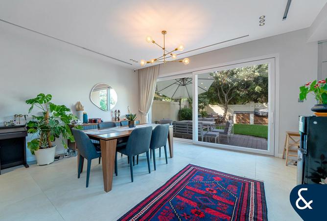 70282787 - Property Image 2