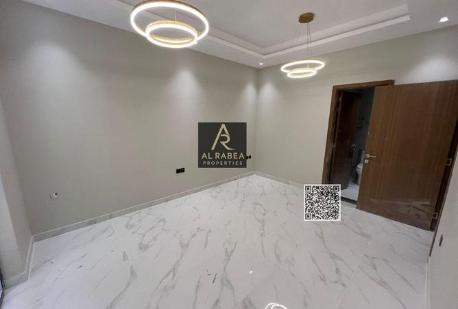 125180850 - Property Image 3