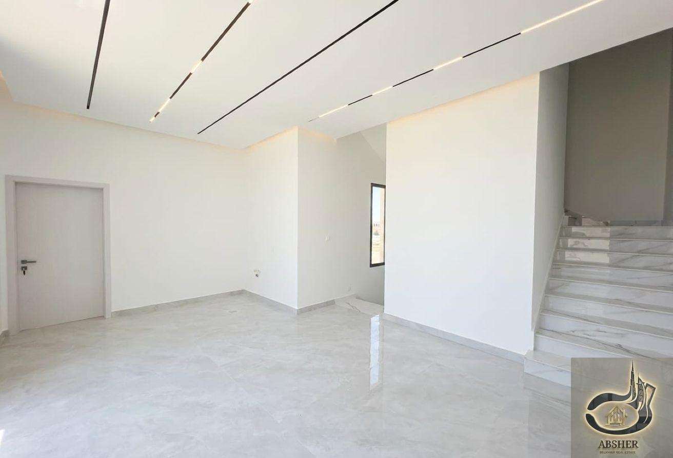 Wadi Al Shabak 4 BR+Office Modern Brand New Ready photo 4