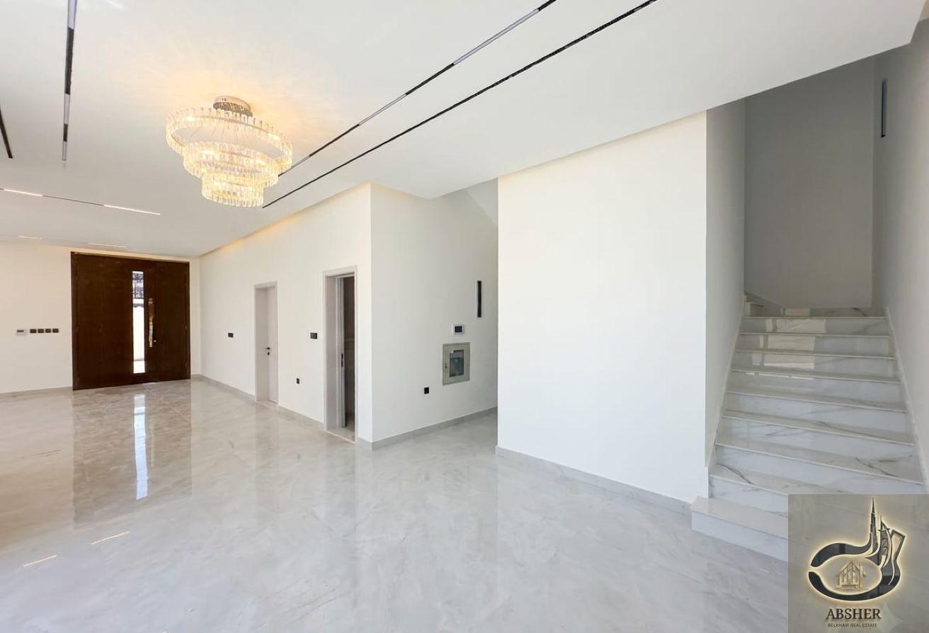Wadi Al Shabak 4 BR+Office Modern Brand New Ready photo 18