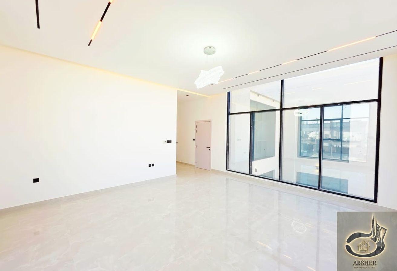 Wadi Al Shabak 4 BR+Office Modern Brand New Ready photo 3