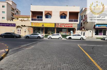 عمارة بالكامل - استوديو - 8 حمامات للبيع في النعيمية - عجمان