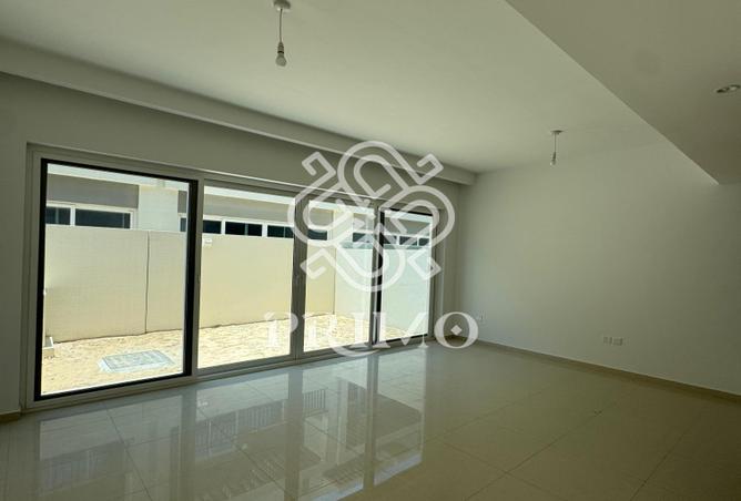 91821256 - صورة العقار 2