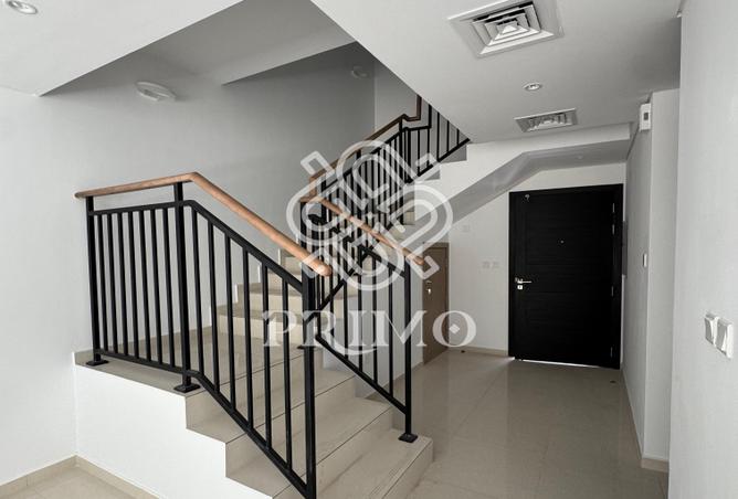 91821256 - صورة العقار 3