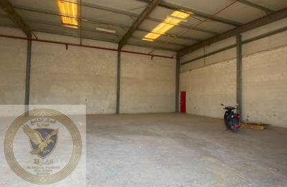 Warehouse - Studio - 1 Bathroom for rent in Al Jlail - Al Sajaa - Sharjah