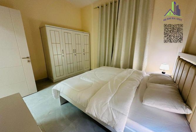 54013757 - Property Image 3