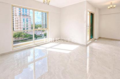 Apartment - 2 Bedrooms - 2 Bathrooms for sale in Mosela Waterside Residences - Mosela - The Views - Dubai