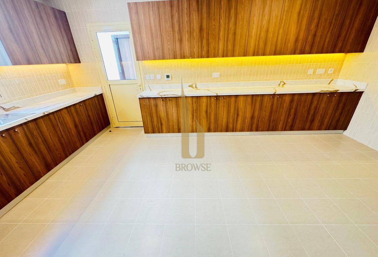 Renovated All Baths+Kitchen + Flooring + Wardrobe photo 15