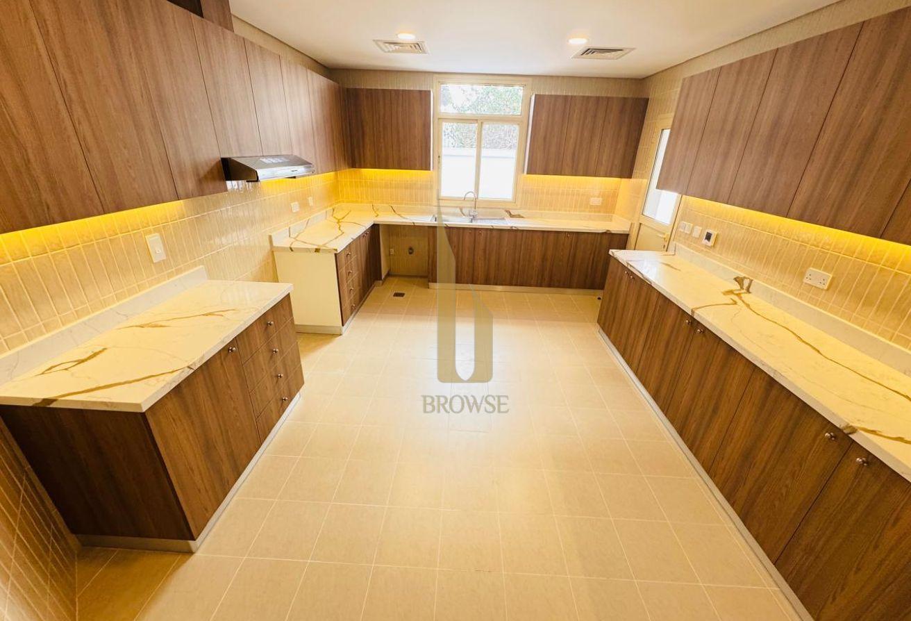 Renovated All Baths+Kitchen + Flooring + Wardrobe photo 16