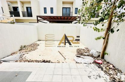Townhouse - 2 Bedrooms - 4 Bathrooms for rent in Nasma Residence - Al Tai - Sharjah