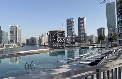 شقة - 1 حمام للايجار في بنينسولا ثري - بنينسولا - الخليج التجاري - دبي