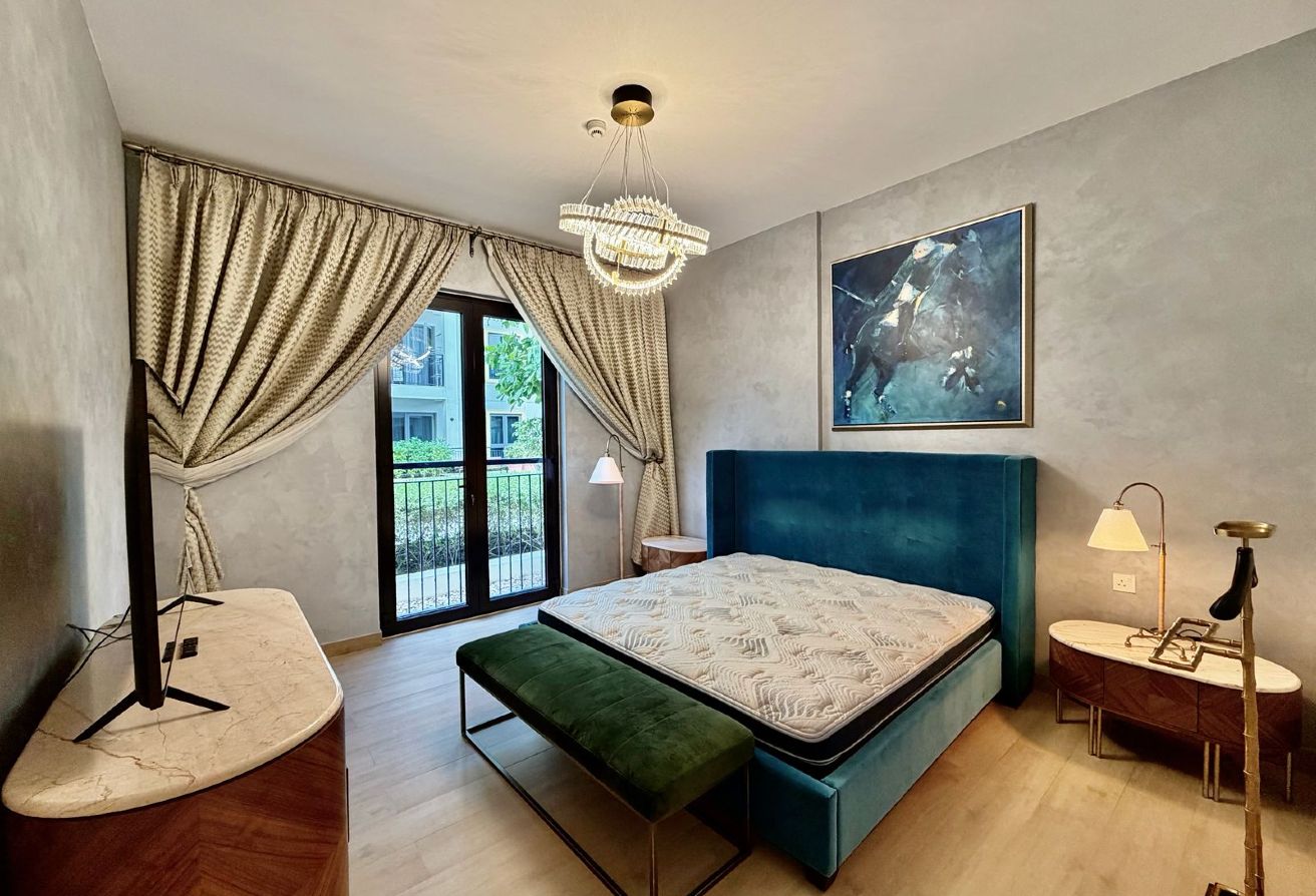 Fully Furnished I  Luxurios Beachfront I Balcony