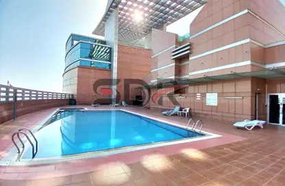 شقة - 2 غرف نوم - 4 حمامات للايجار في أبراج الخالدية - الخالدية - أبوظبي