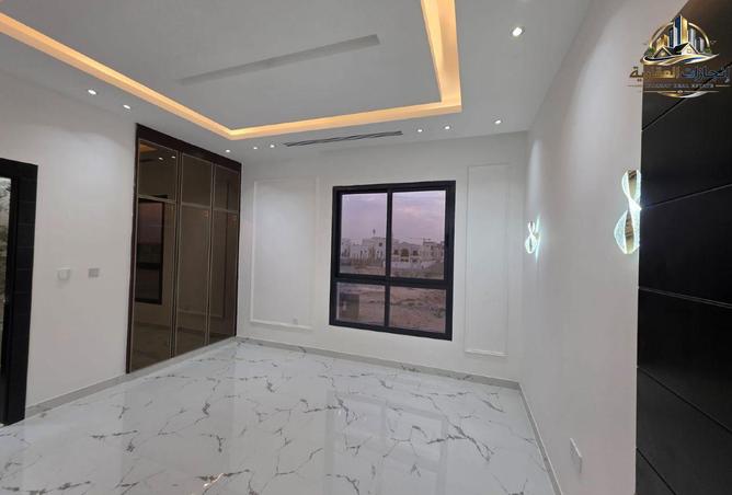 137428586 - Property Image 3