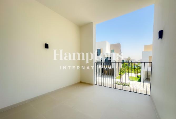 121095963 - Property Image 3
